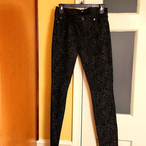 7 For All Mankind Women's Black & Gray Zebra Print Skinny Jeans Size 28 US 6 - Picture 1 of 10